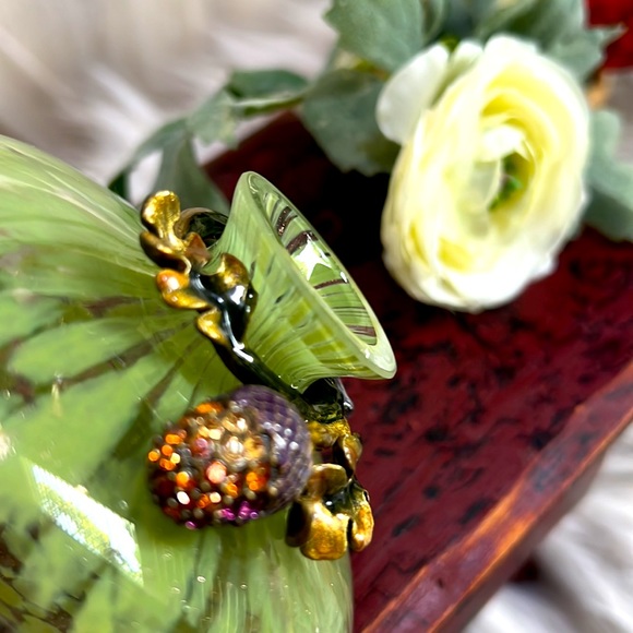 Jay Strongwater Miniature Acorn Vase - Picture 5 of 6